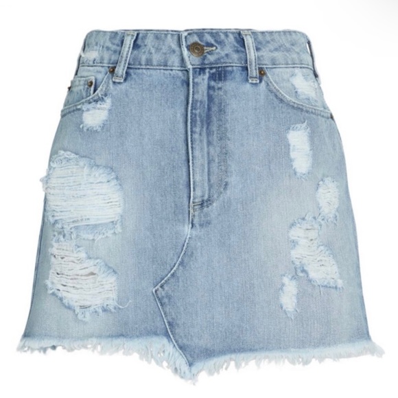 NEW SER.O.YA REVOLVE DISTRESSED DENIM MINI SKIRT - Picture 8 of 10